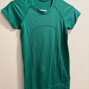 Lululemon Swiftly Tee